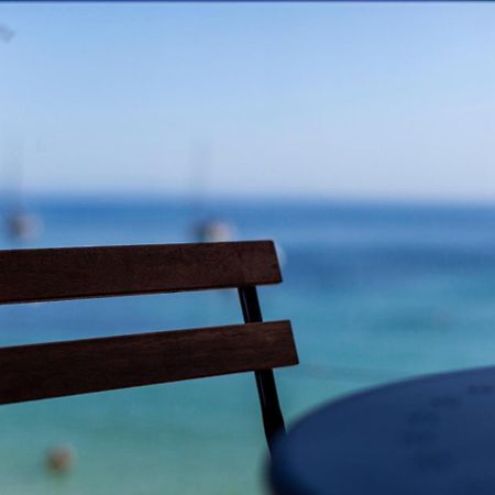 Thalassea Himare Bagian luar foto